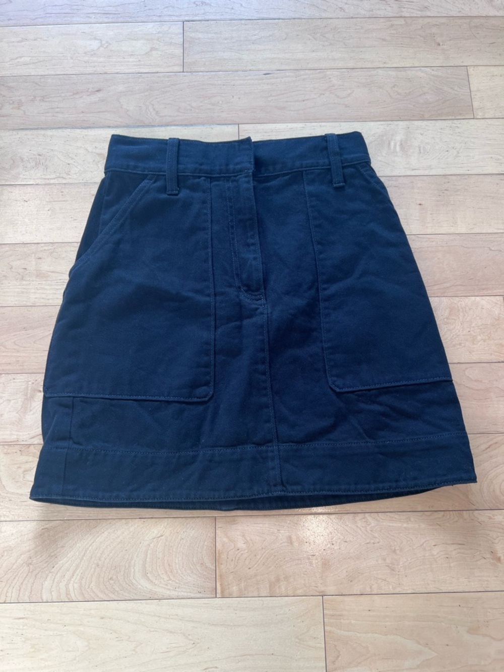 Banana Republic Black Corduroy Utility Mini Skirt 0 High Rise Pockets Preppy - Picture 2 of 10